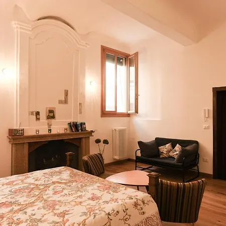 Bed & Breakfast Merli's Nest