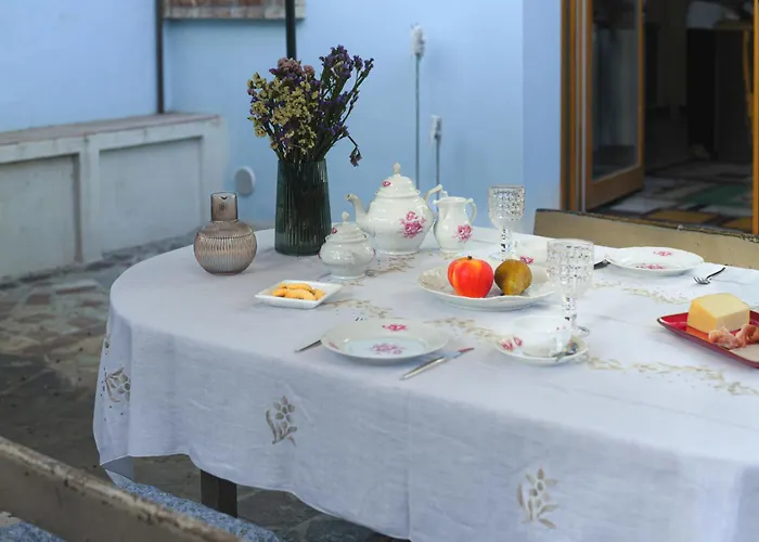 Merli's Nest Феррара